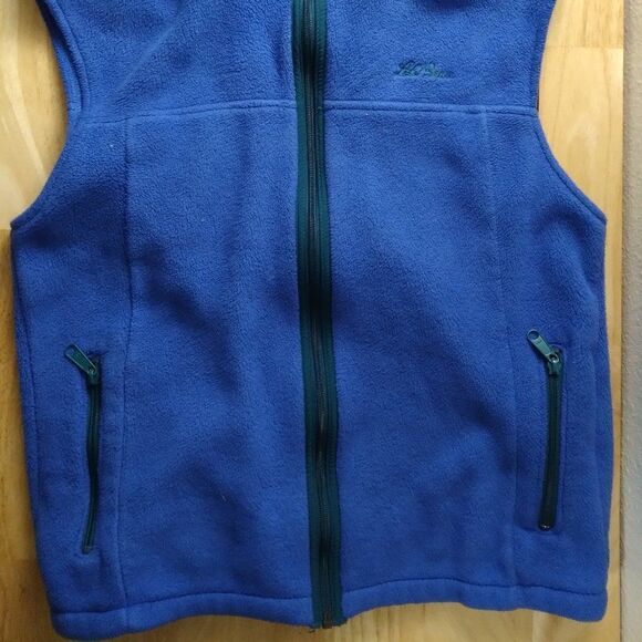 Vintage L.L. Bean Performance Fleece Vest - Picture 3 of 9